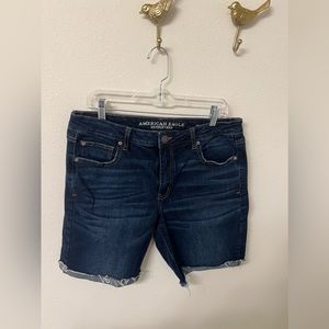 American eagle tomboy Bermuda denim shorts